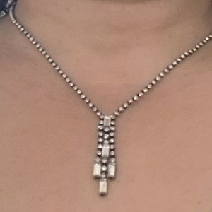 Necklace and earring set